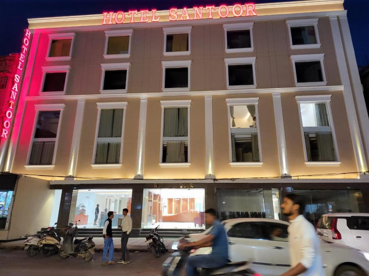 Hotel Santoor Varanasi Eksteriør billede