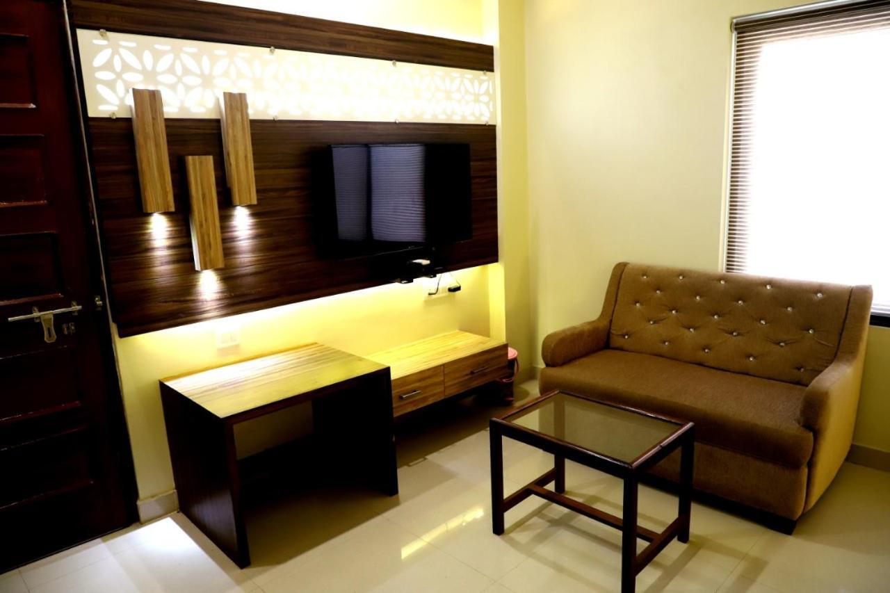 Hotel Santoor Varanasi Eksteriør billede
